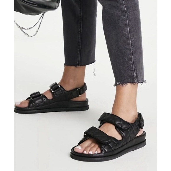 Tony Bianco Shoes - Tony Bianco Hiranni Sheep Napa Sandal Black Leather Sz EU 40 / US 9.5